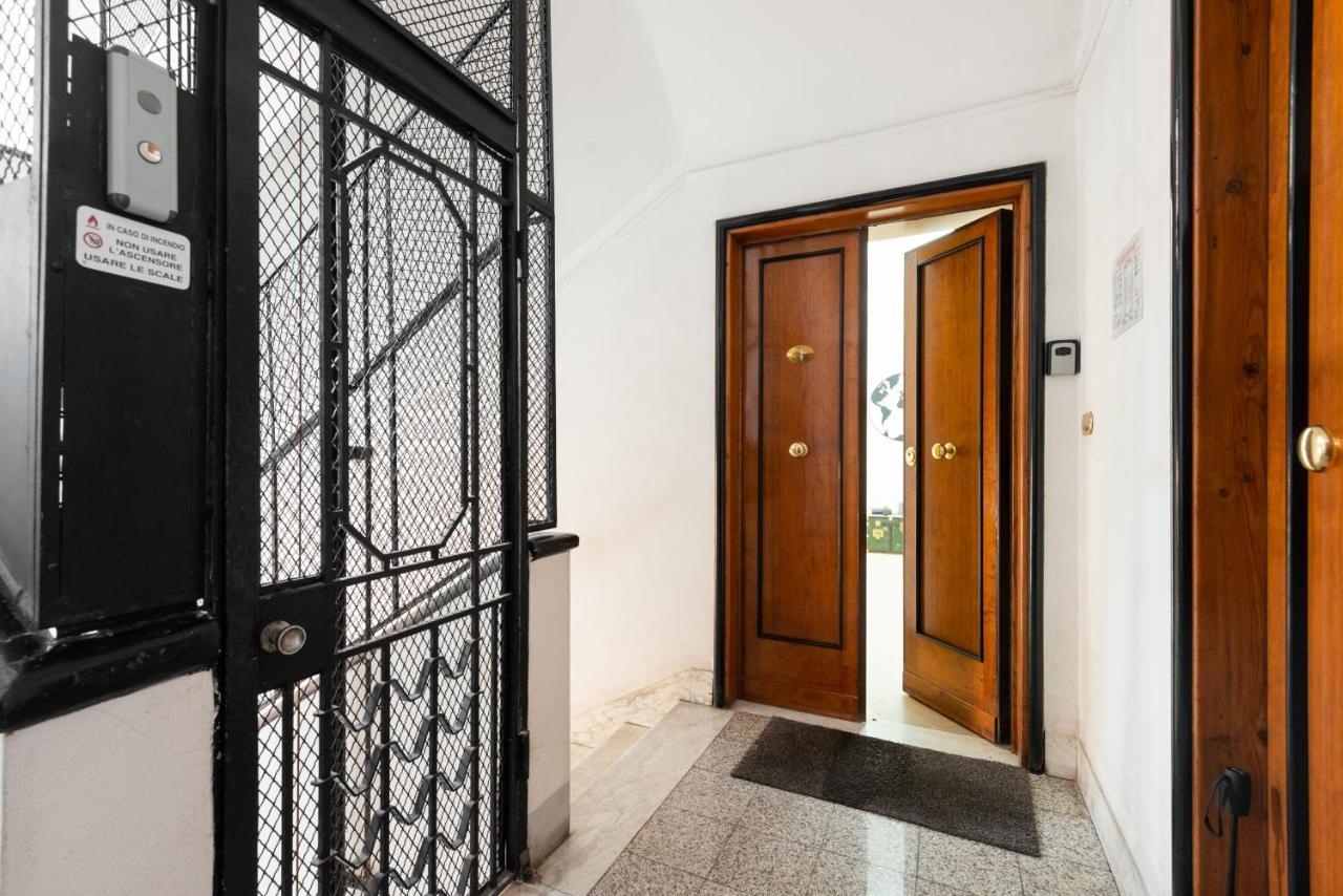 Appartamento Via Di Porta Labicana Roma
